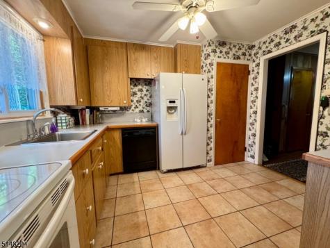 208 Riverside Drive Denville NJ 07834