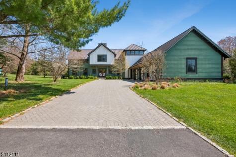 89 Mosle Road Peapack Gladstone NJ 07931