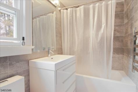 12 Nutwold Avenue West Orange NJ 07052
