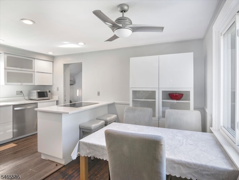 12 Nutwold Avenue West Orange NJ 07052