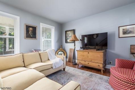 2 Overlook Avenue Peapack Gladstone NJ 07934