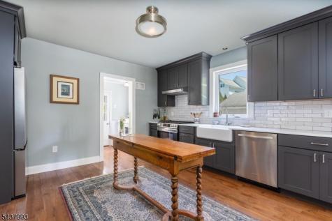 2 Overlook Avenue Peapack Gladstone NJ 07934
