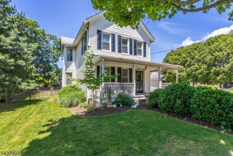 2 Overlook Avenue Peapack Gladstone NJ 07934