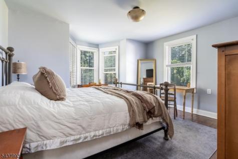 2 Overlook Avenue Peapack Gladstone NJ 07934