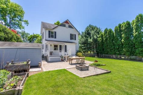 2 Overlook Avenue Peapack Gladstone NJ 07934