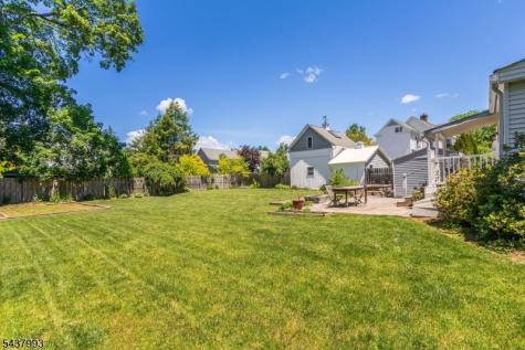 2 Overlook Avenue Peapack Gladstone NJ 07934