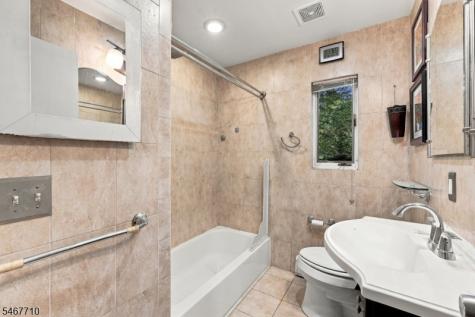 29 Addison Place Hohokus NJ 07423