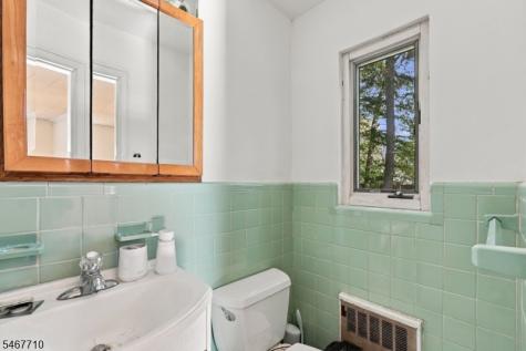 29 Addison Place Hohokus NJ 07423