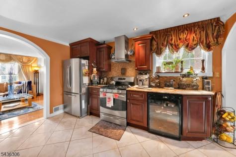 161 Plauderville Avenue Garfield NJ 07026