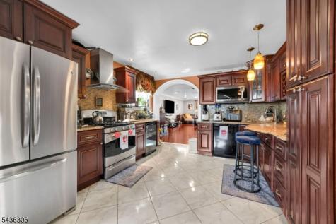 161 Plauderville Avenue Garfield NJ 07026