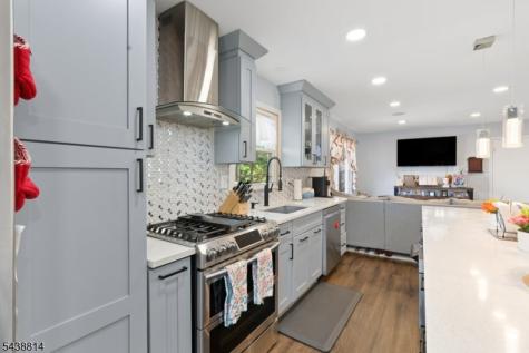 310 Pitt Street South Plainfield NJ 07080