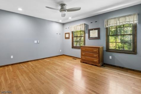 220 Queens Lane Mountainside NJ 07092