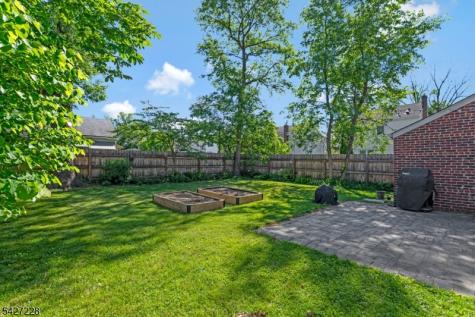 2727 Spruce Street Union NJ 07083