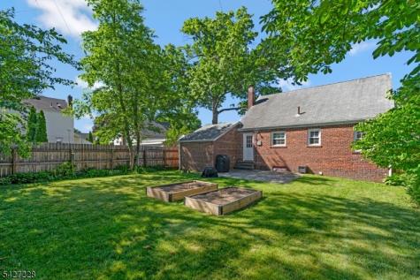 2727 Spruce Street Union NJ 07083