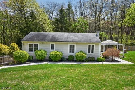 118 Hillside Terrace Lebanon NJ 07830