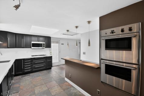 118 Hillside Terrace Lebanon NJ 07830