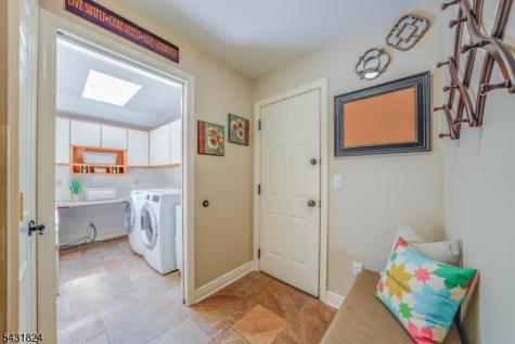 40 Delwick Lane New Providence NJ 07974