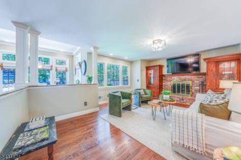 40 Delwick Lane New Providence NJ 07974