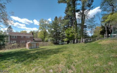 13 Hazel Avenue Livingston NJ 07039