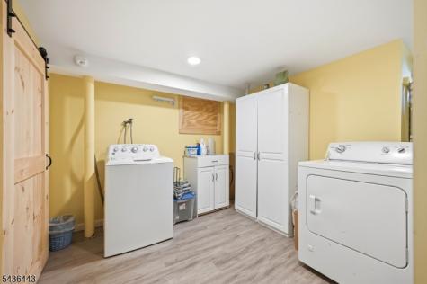 8 Ivan Road West Milford NJ 07480