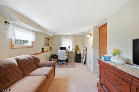 8 Ivan Road West Milford NJ 07480