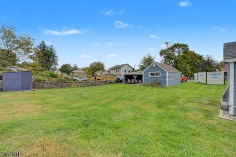 8 Yale Street Mount Olive NJ 07828