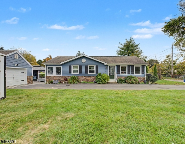 8 Yale Street Mount Olive NJ 07828