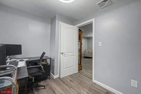 8 Yale Street Mount Olive NJ 07828