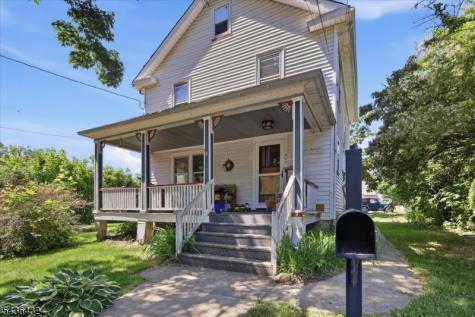 205 5TH Street Belvidere NJ 07823