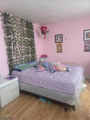 25 Morton Place Jersey City NJ 07305