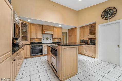 8 Union Hill Road Denville NJ 07834