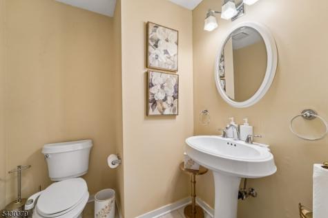 8 Union Hill Road Denville NJ 07834