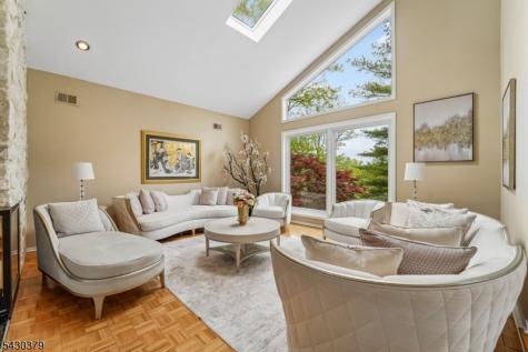 8 Union Hill Road Denville NJ 07834