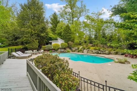 8 Union Hill Road Denville NJ 07834