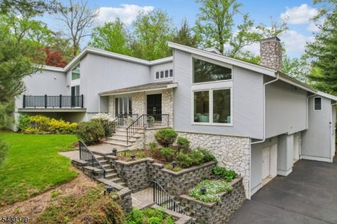 8 Union Hill Road Denville NJ 07834