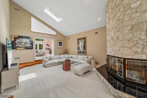 8 Union Hill Road Denville NJ 07834