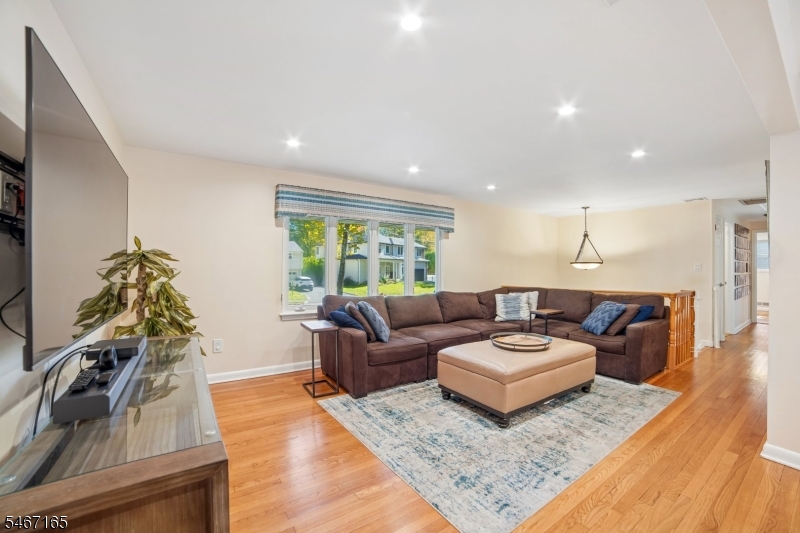 59 Trocha Avenue Livingston NJ 07039