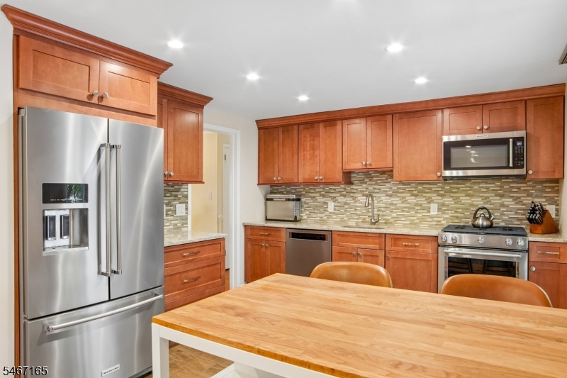 59 Trocha Avenue Livingston NJ 07039