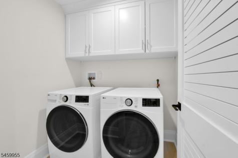 44 Hanover Road Mountain Lakes NJ 07046