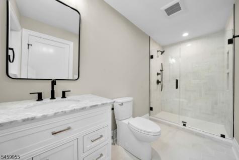 44 Hanover Road Mountain Lakes NJ 07046