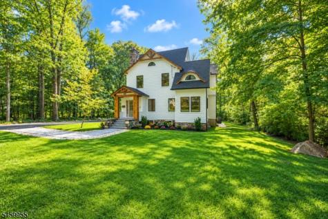 44 Hanover Road Mountain Lakes NJ 07046