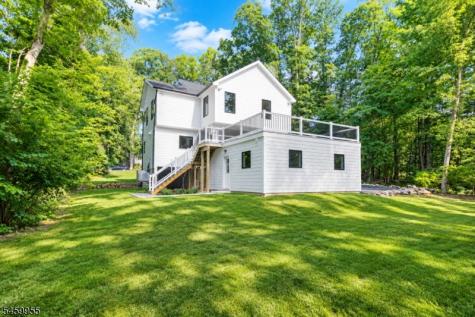 44 Hanover Road Mountain Lakes NJ 07046