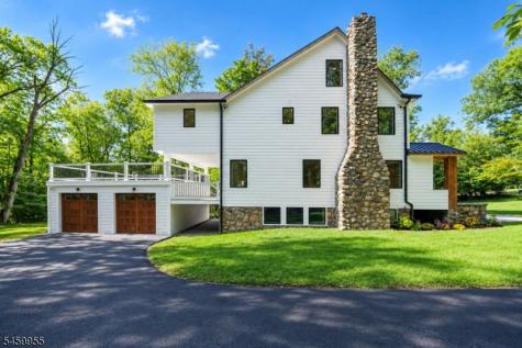 44 Hanover Road Mountain Lakes NJ 07046