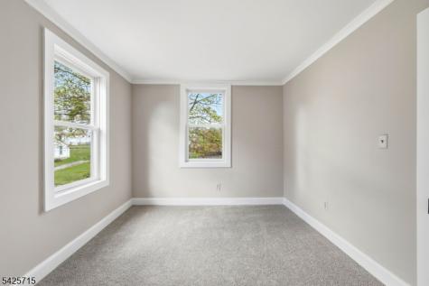 15 Maple Avenue Newton NJ 07860