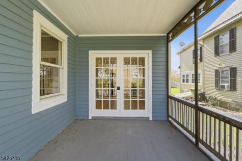 15 Maple Avenue Newton NJ 07860
