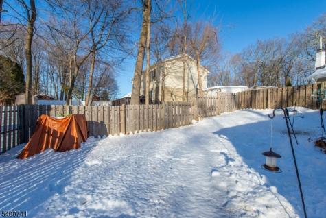 26 Ridgedale Road Jefferson NJ 07849