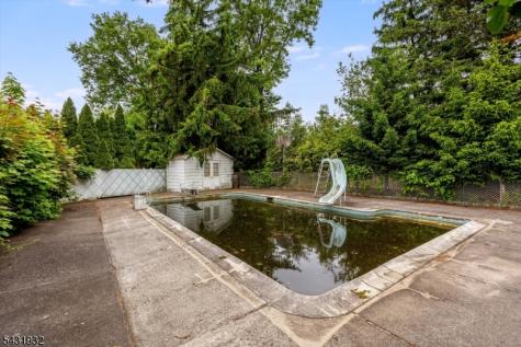 66 Coeyman Avenue Bloomfield NJ 07003