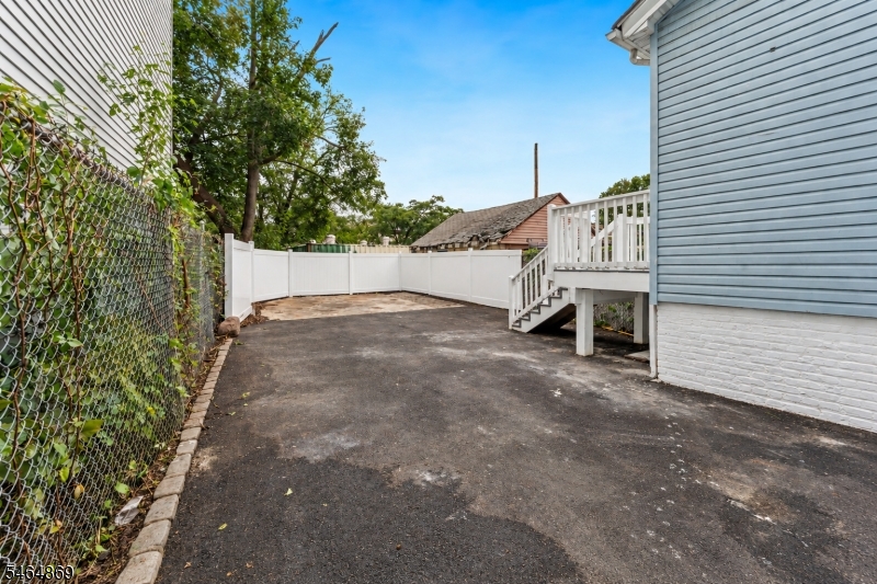 155 Augusta Street Irvington NJ 07111