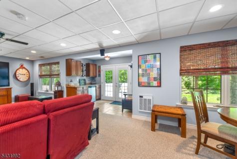 21 Towpath Lane Stanhope NJ 07874