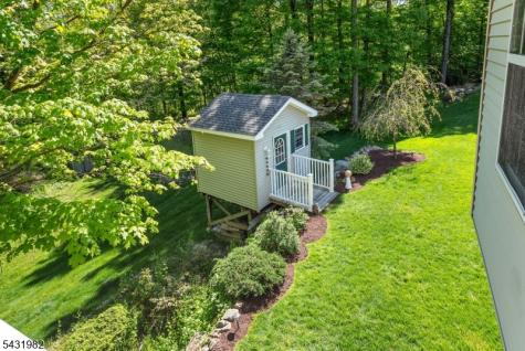 21 Towpath Lane Stanhope NJ 07874